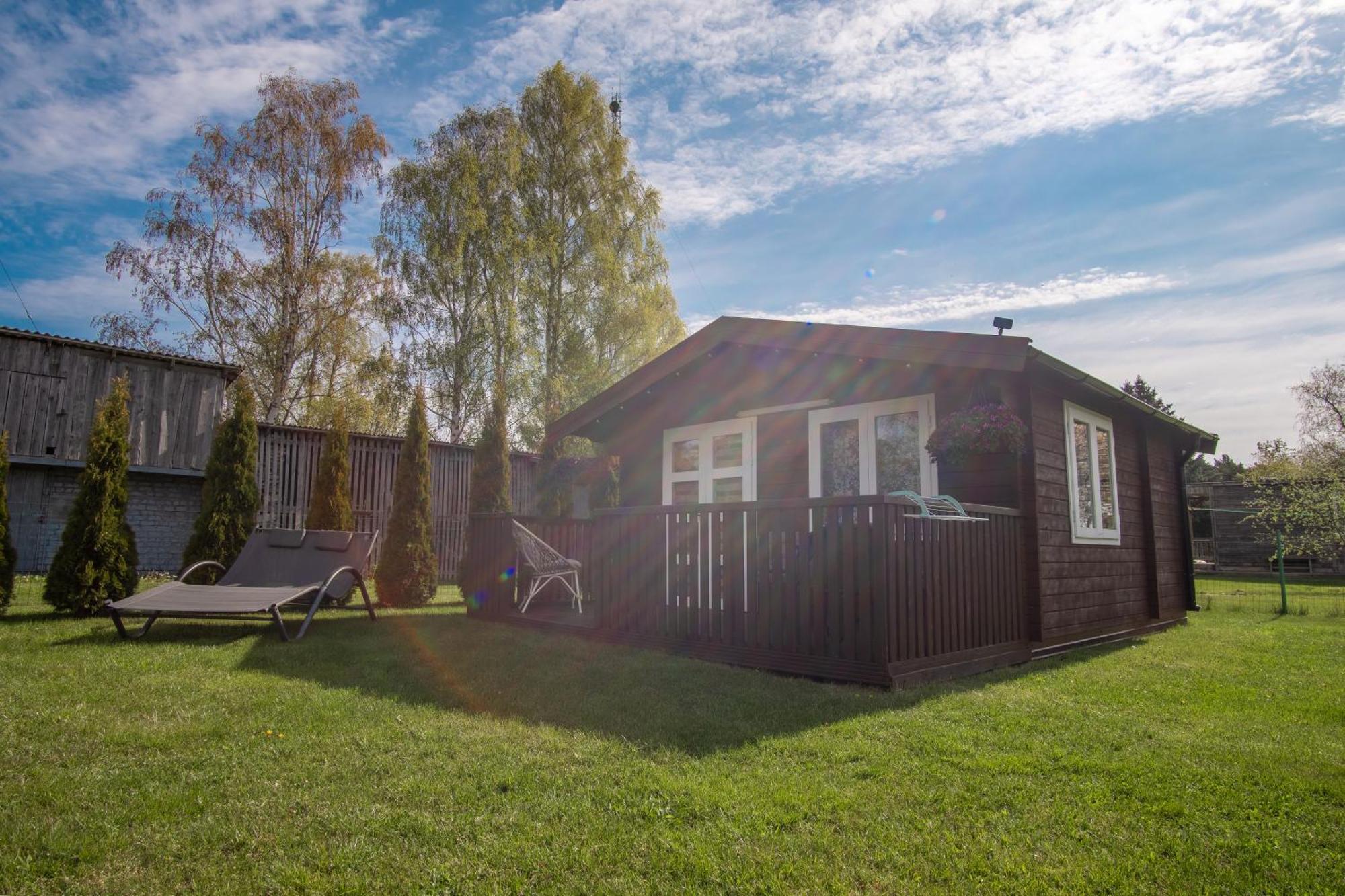 Atputas Majinas Kolka- Madaras Un Rota Villa Exterior photo
